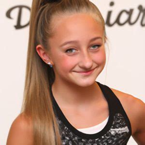 how old is payton from dance moms how does payton's age affect her dancing abilities?